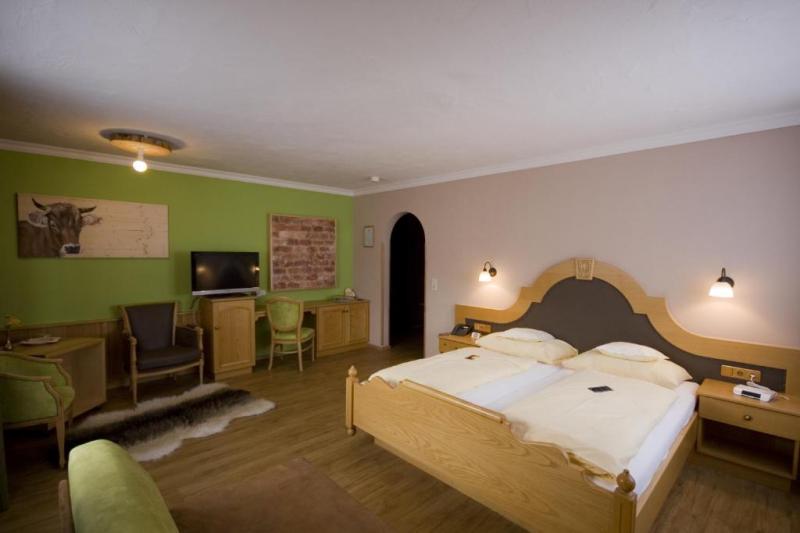 Hotel Tirol
