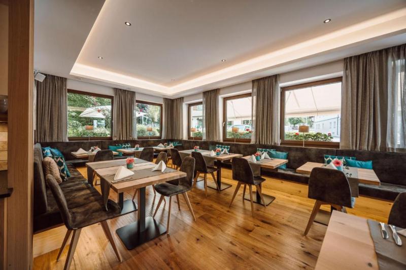 Hotel Tirol