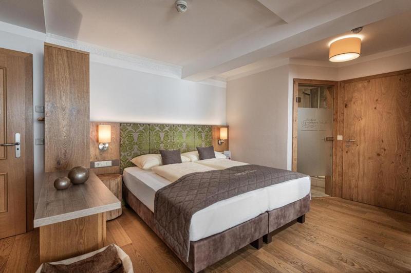 Hotel Hotel