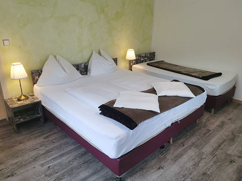 Gasthof / Restaurant Hallenbad
