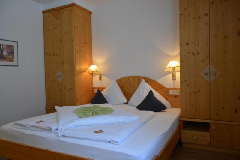 Hotel Tirol