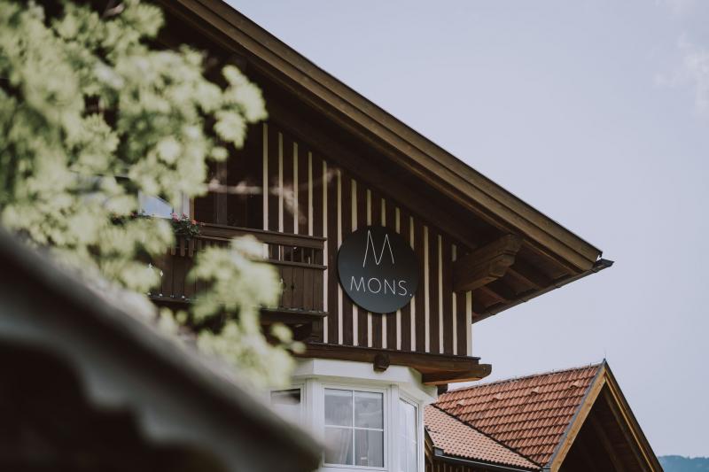 Hotel 3