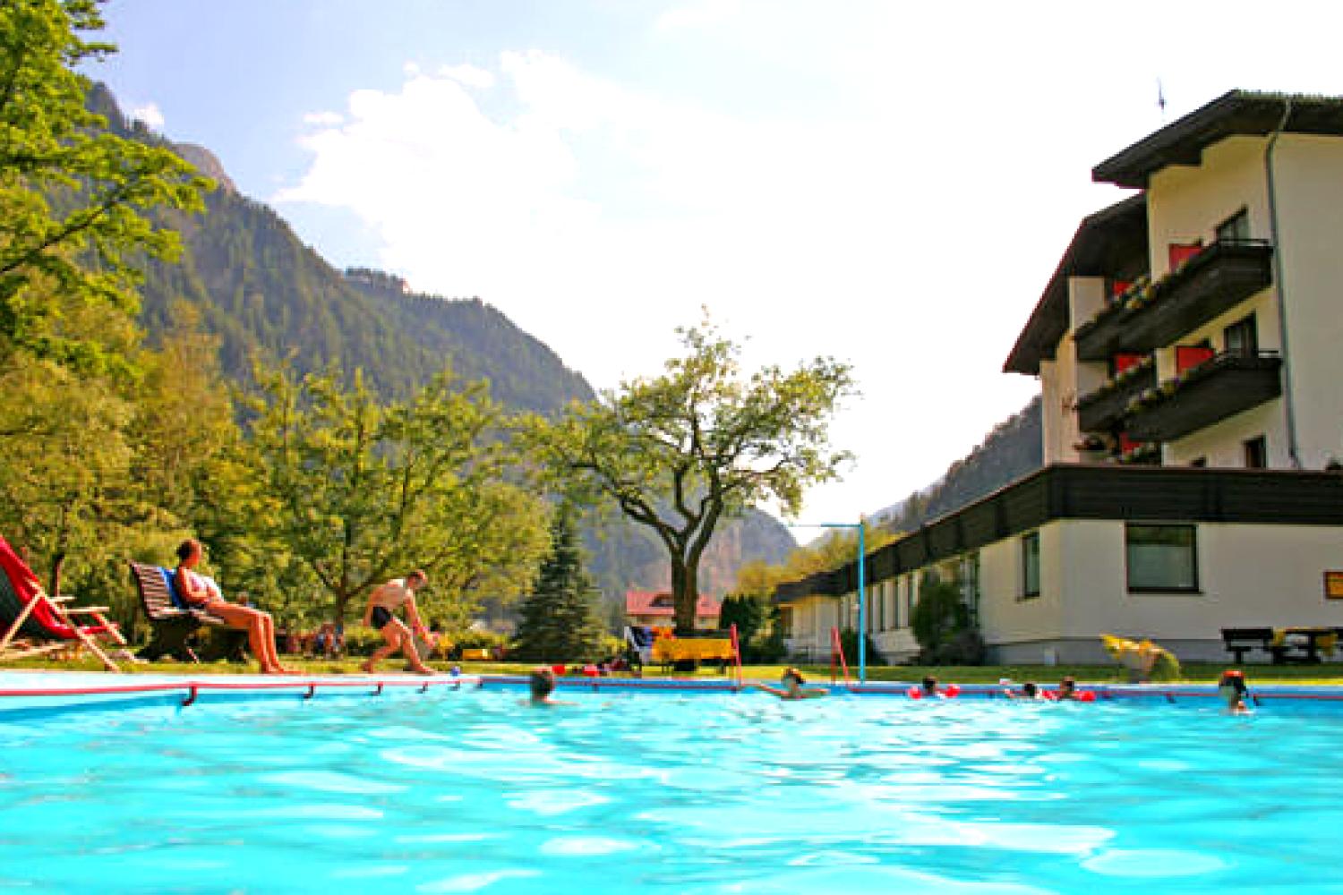 Hotel Tirol
