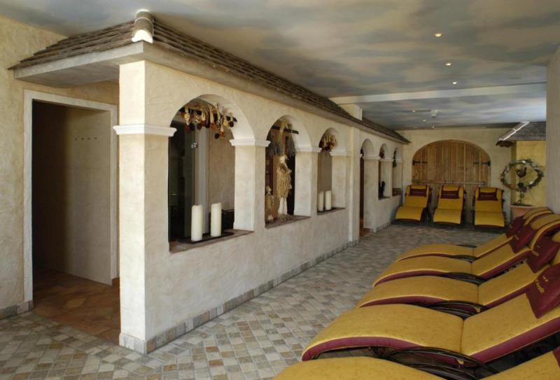 Hotel 3