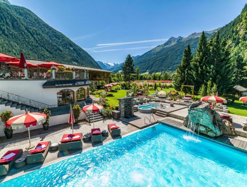 Hotel Tirol
