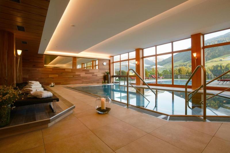 Hotel Tirol