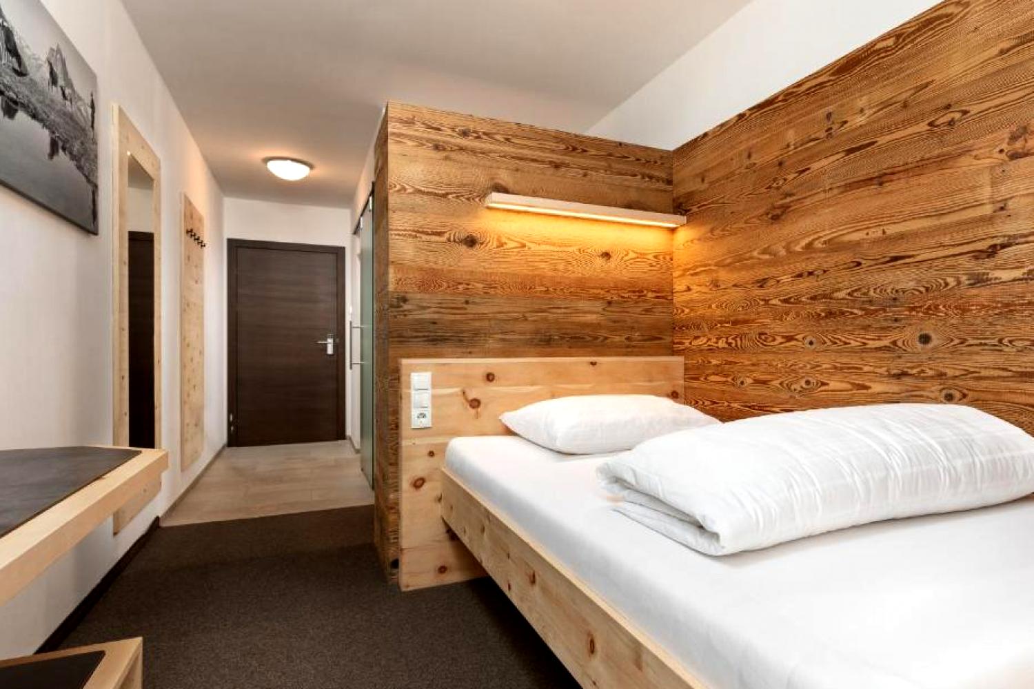 Hotel Tirol