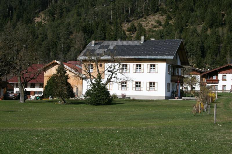 Prenočište za mlade 80