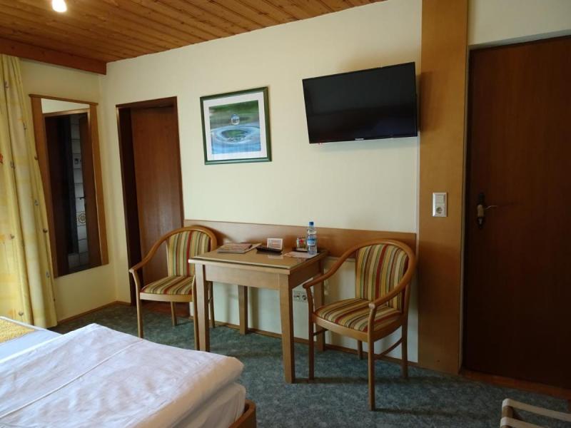 Pension Tirol