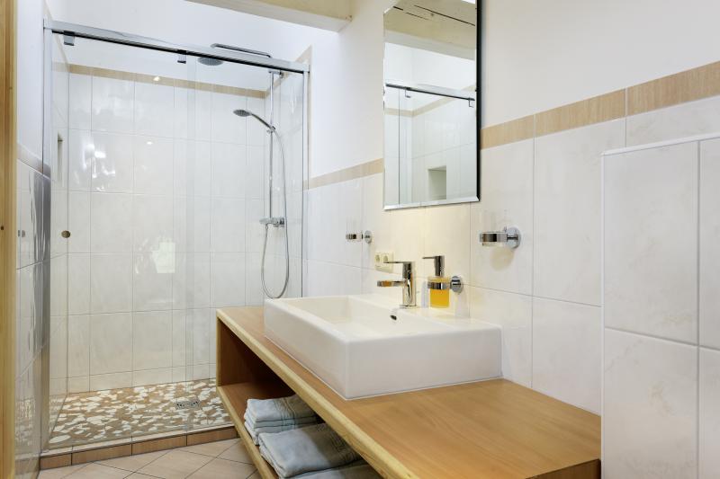 Badezimmer Ferienwohnung.jpg