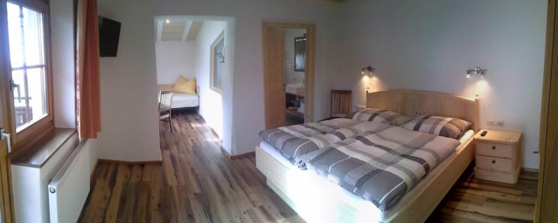 Schlafzimmer1.jpg