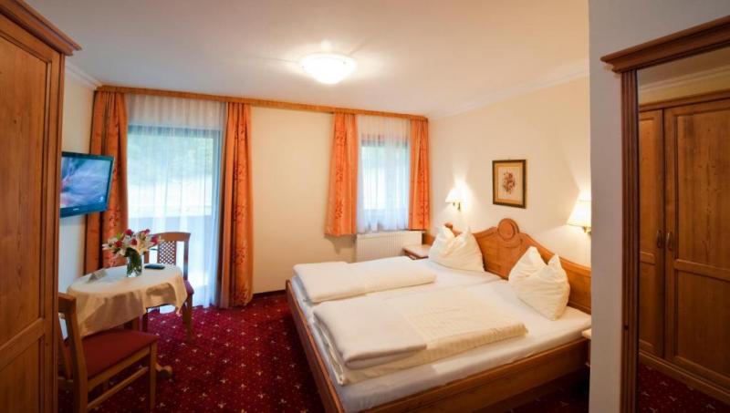 Hotel Hotel