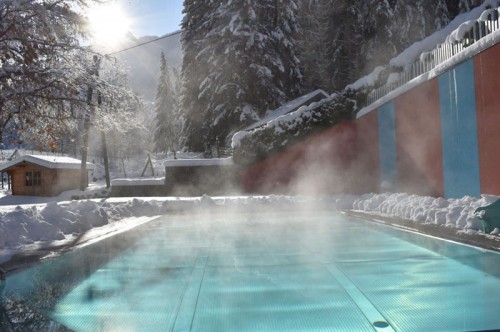 freibad-beheizt-winter-klein.jpg