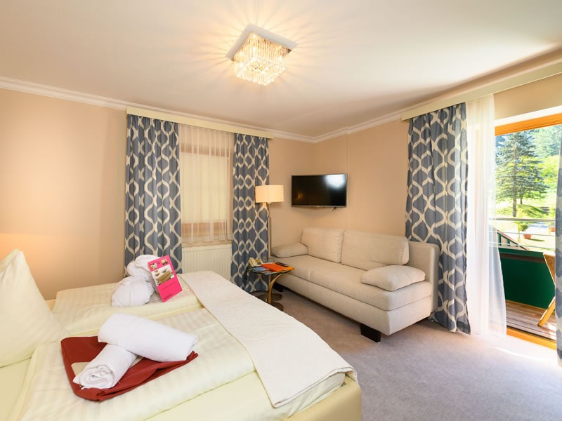 komfort-doppelzimmer-hotel-schladming-2-gross.jpg