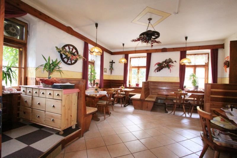 Gasthof / Restaurant 3