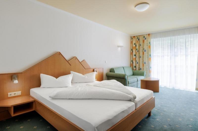 Hotel Tirol