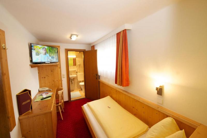 Pension 3