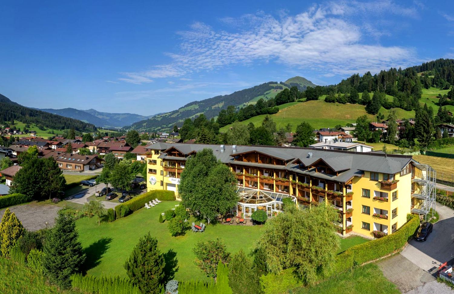 Hotel Tirol