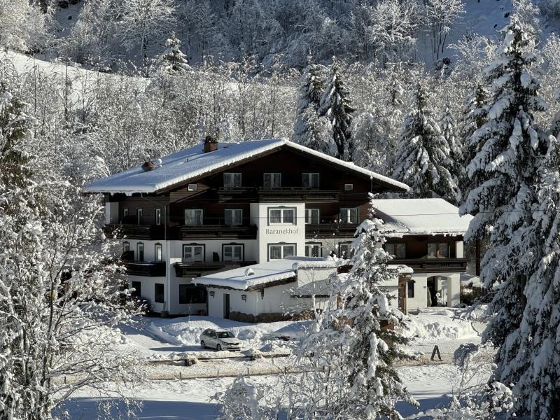 Hotel 3