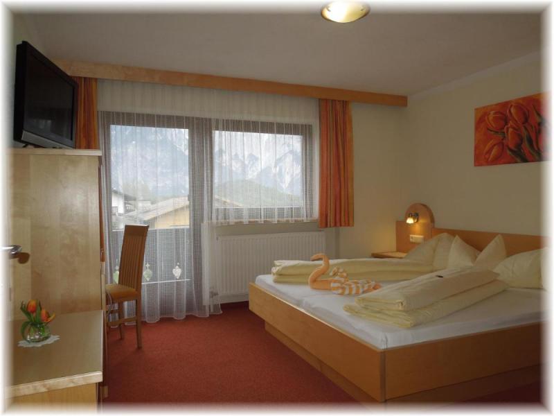 Pension Tirol