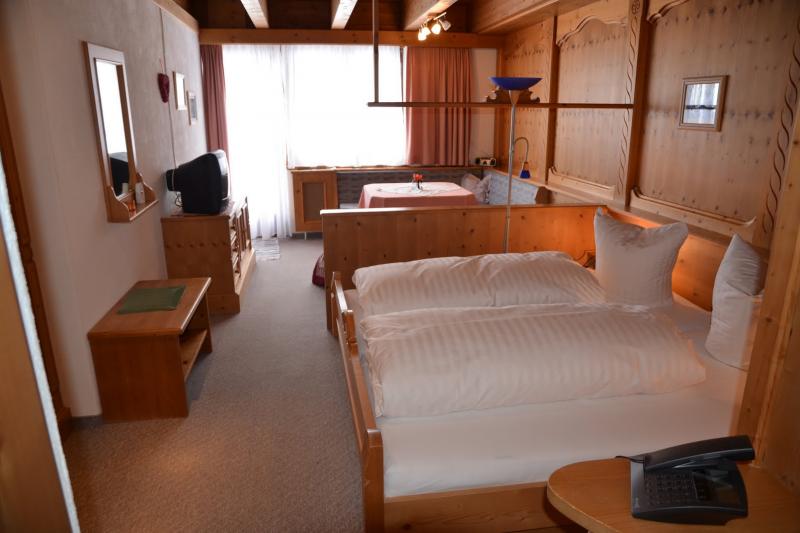 Hotel 53