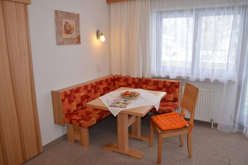 Hotel 86