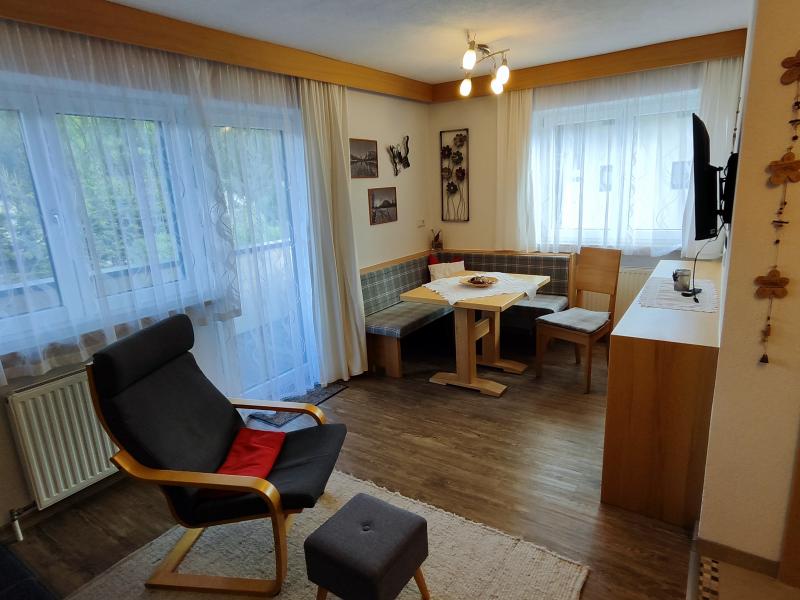 Hotel 104