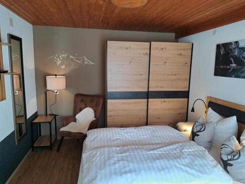 Hotel 104