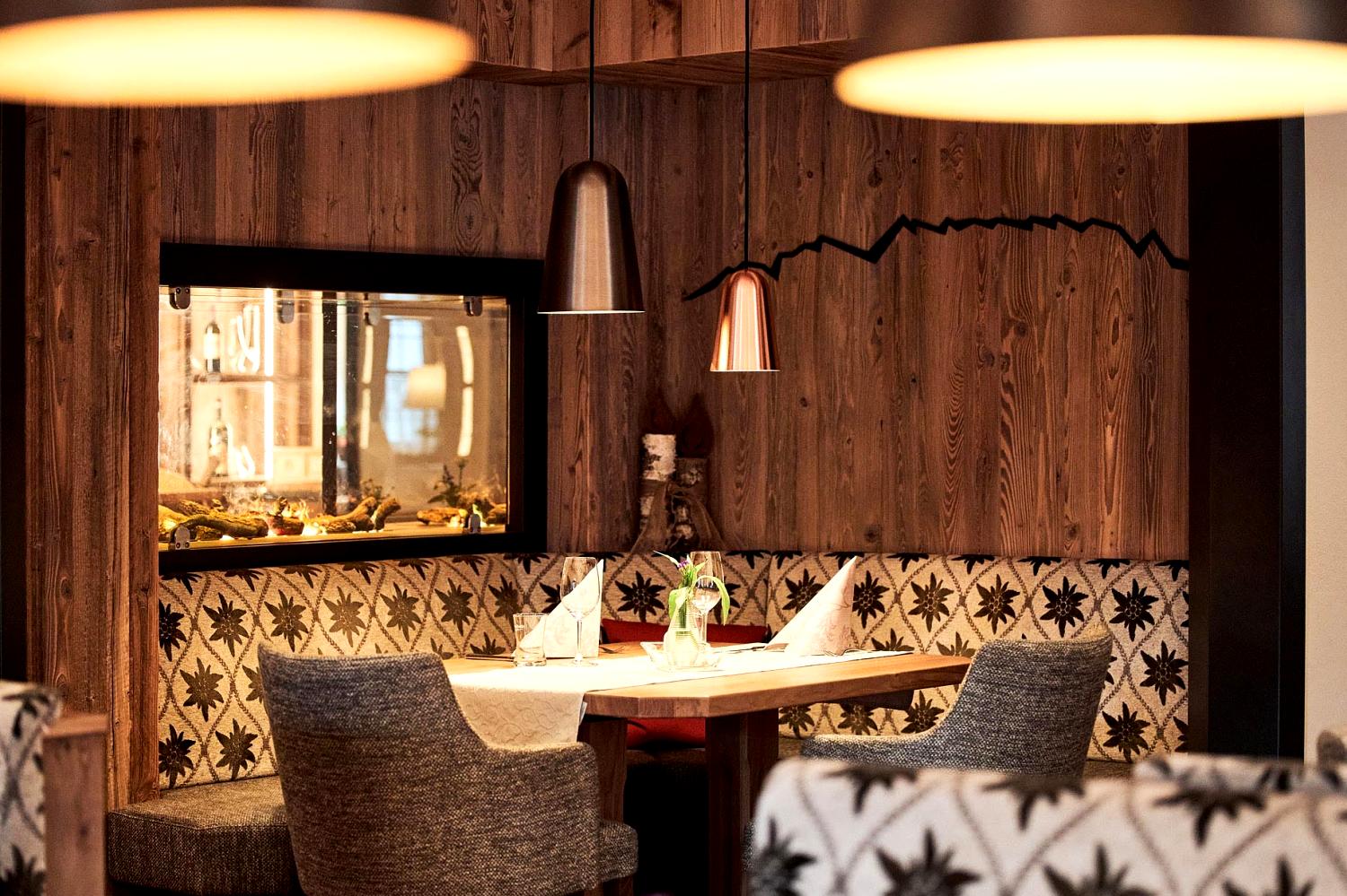 Hotel Tirol