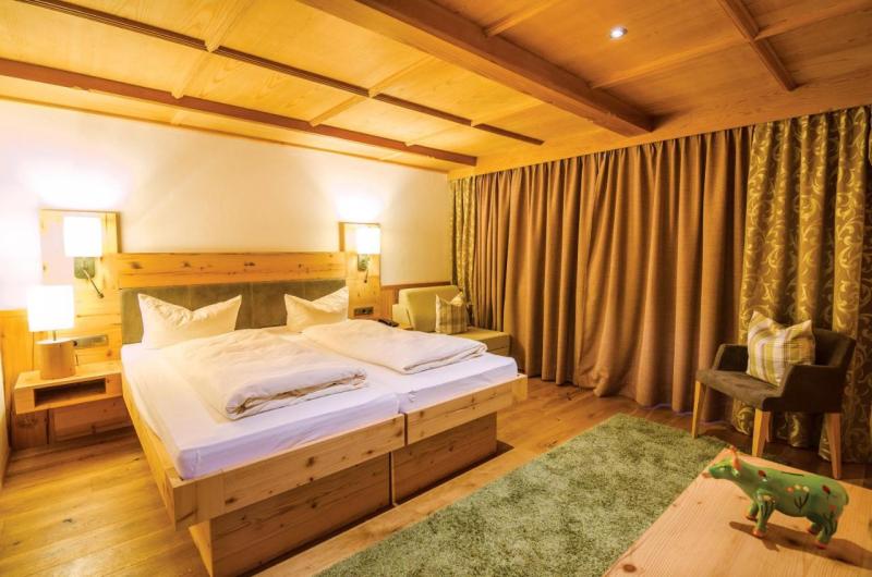 Hotel Tirol