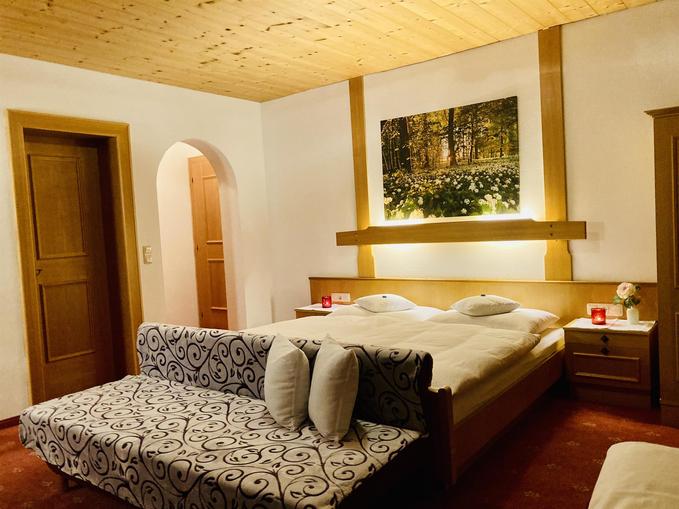 Pension Tirol