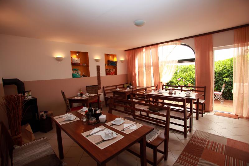 Pension Neusiedl a. See