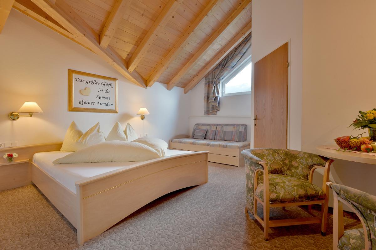 Hotel Tirol