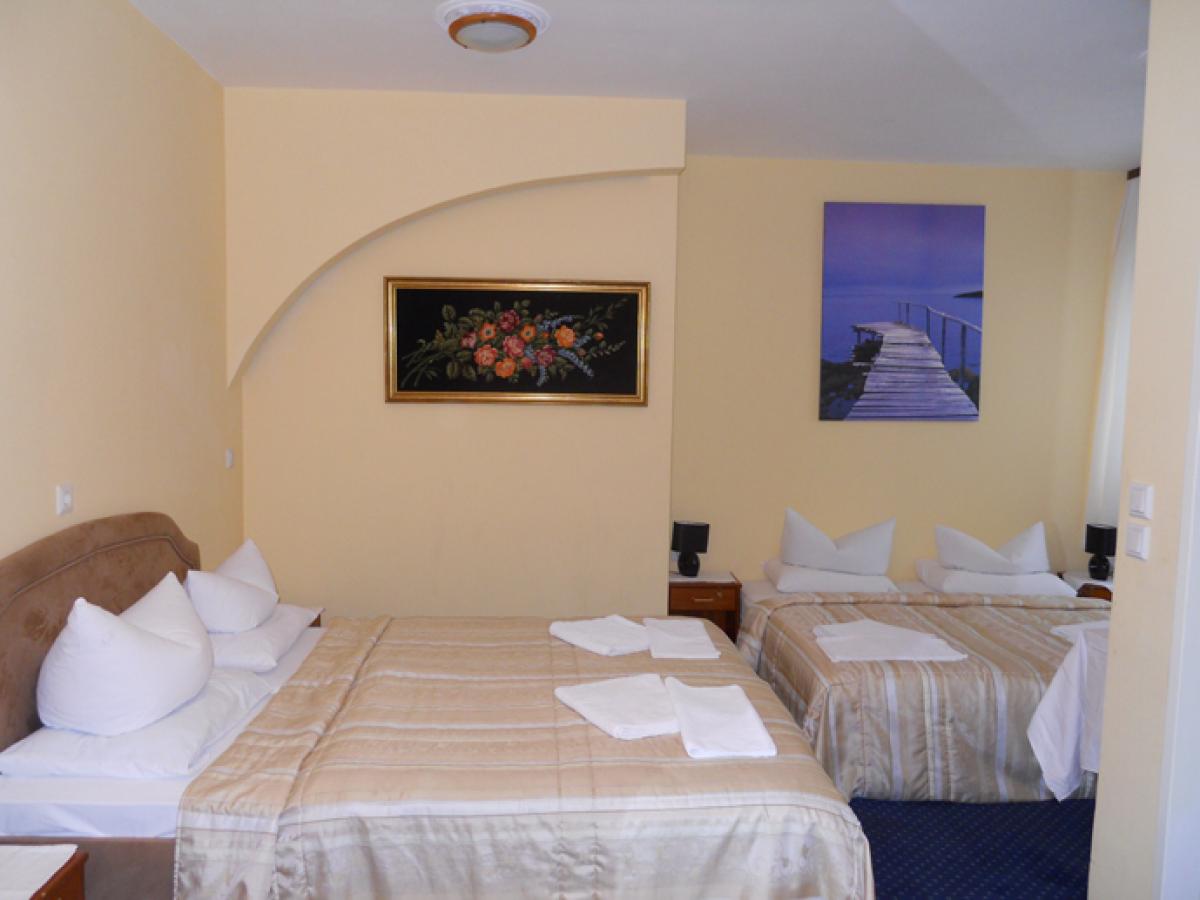 Hotel <b>Wien-Land</b>