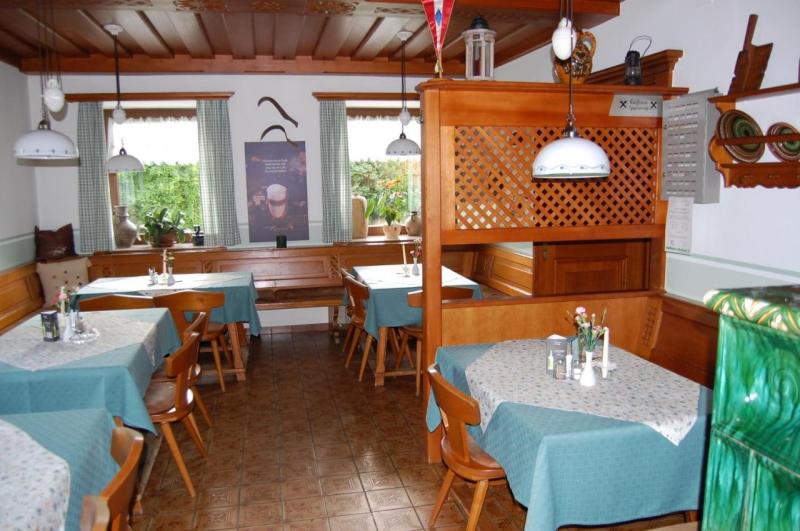 Gasthof / Restaurant 3