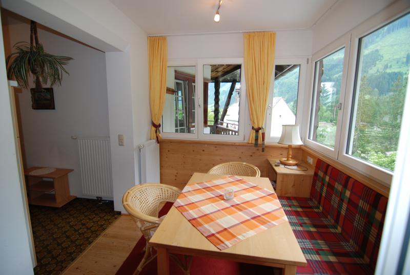 Appartement Ferienwohnung Hallenbad