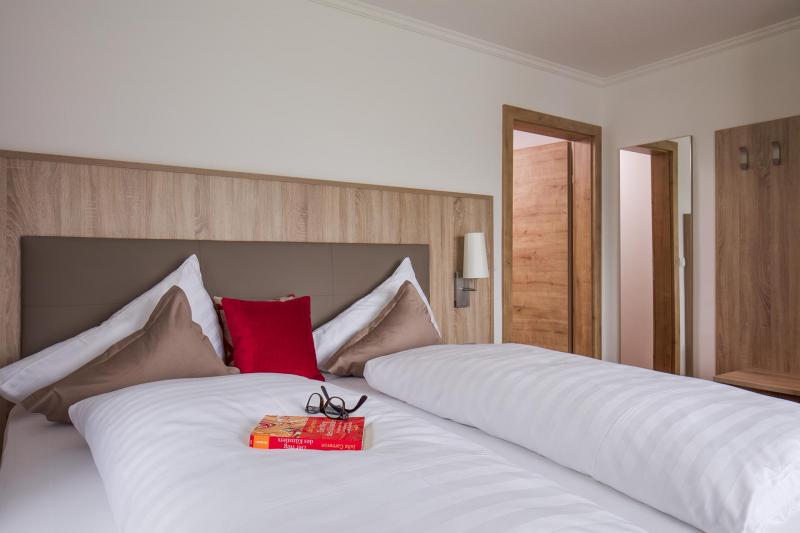 Hotel Fernau 023 Zimmer 306.jpg