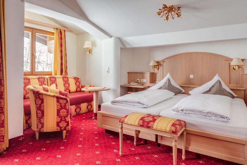 Hotel Fernau 063a Zimmer 405.jpg