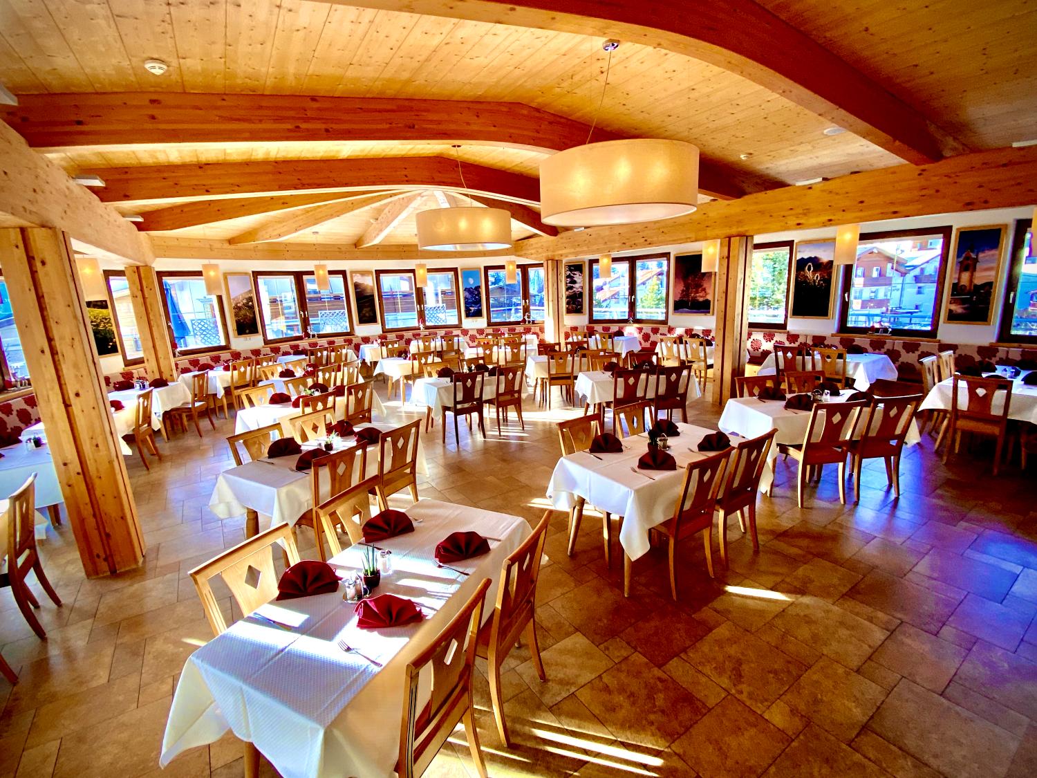 Hotel Tirol