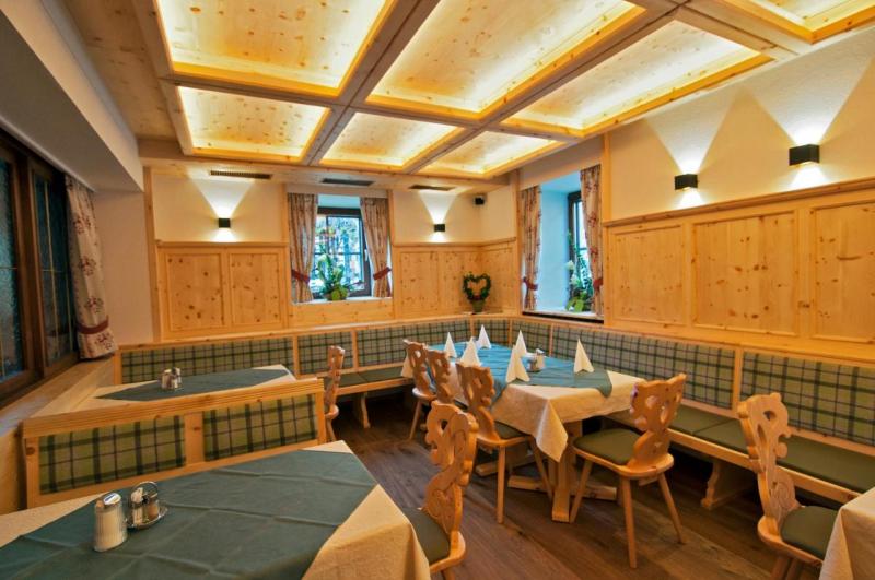 Gasthof / Restaurant 3