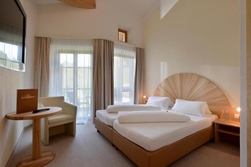 Hotel Tirol