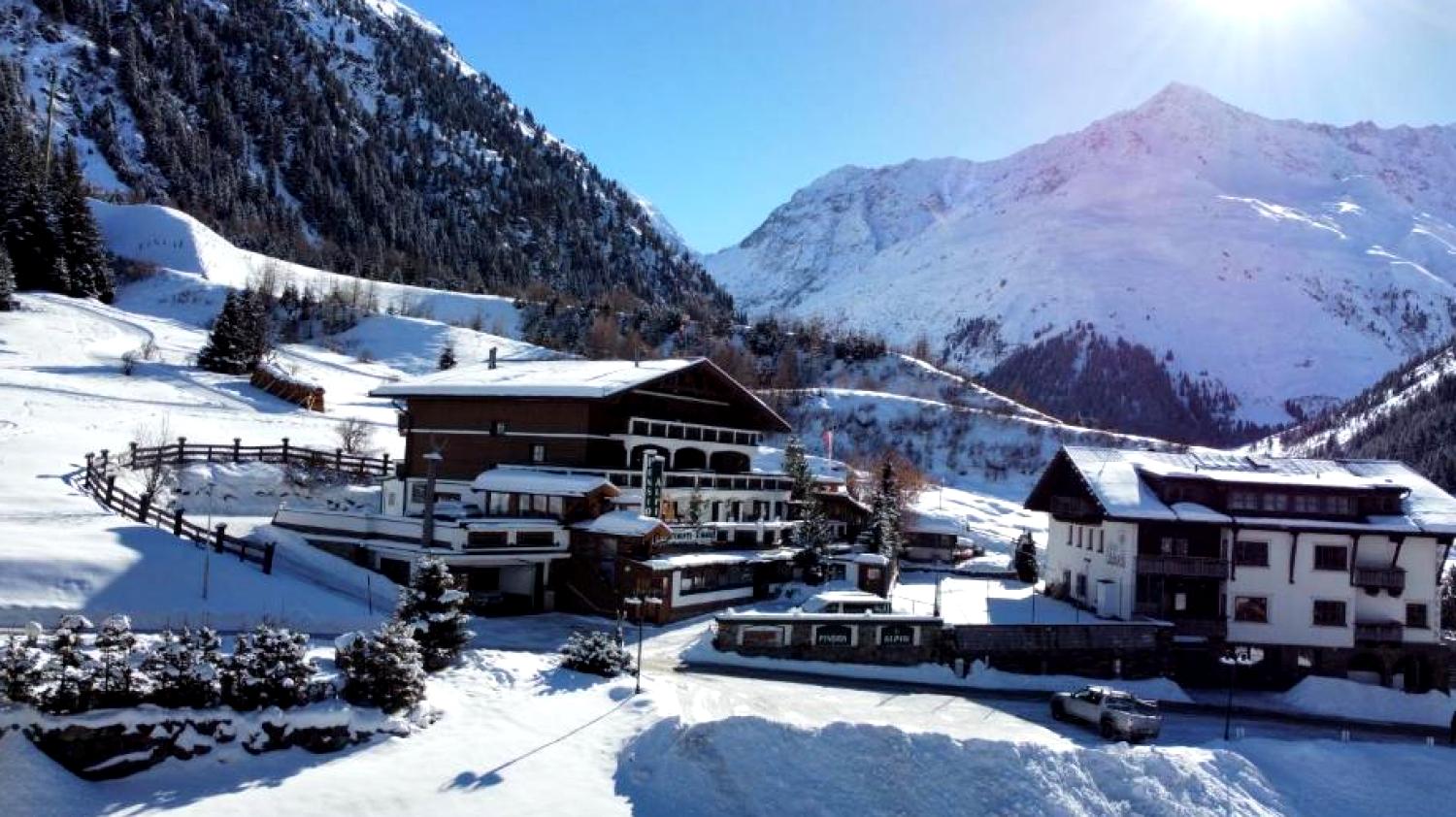 Almhütte Berghütte Beautyfarm