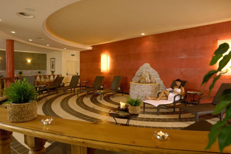 Hotel Hallenbad
