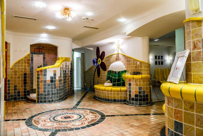 Hotel 3
