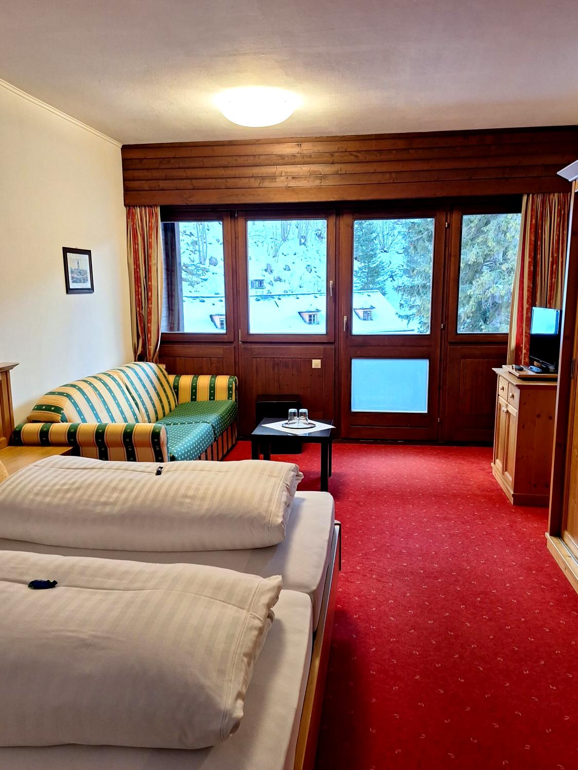 Hotel 3