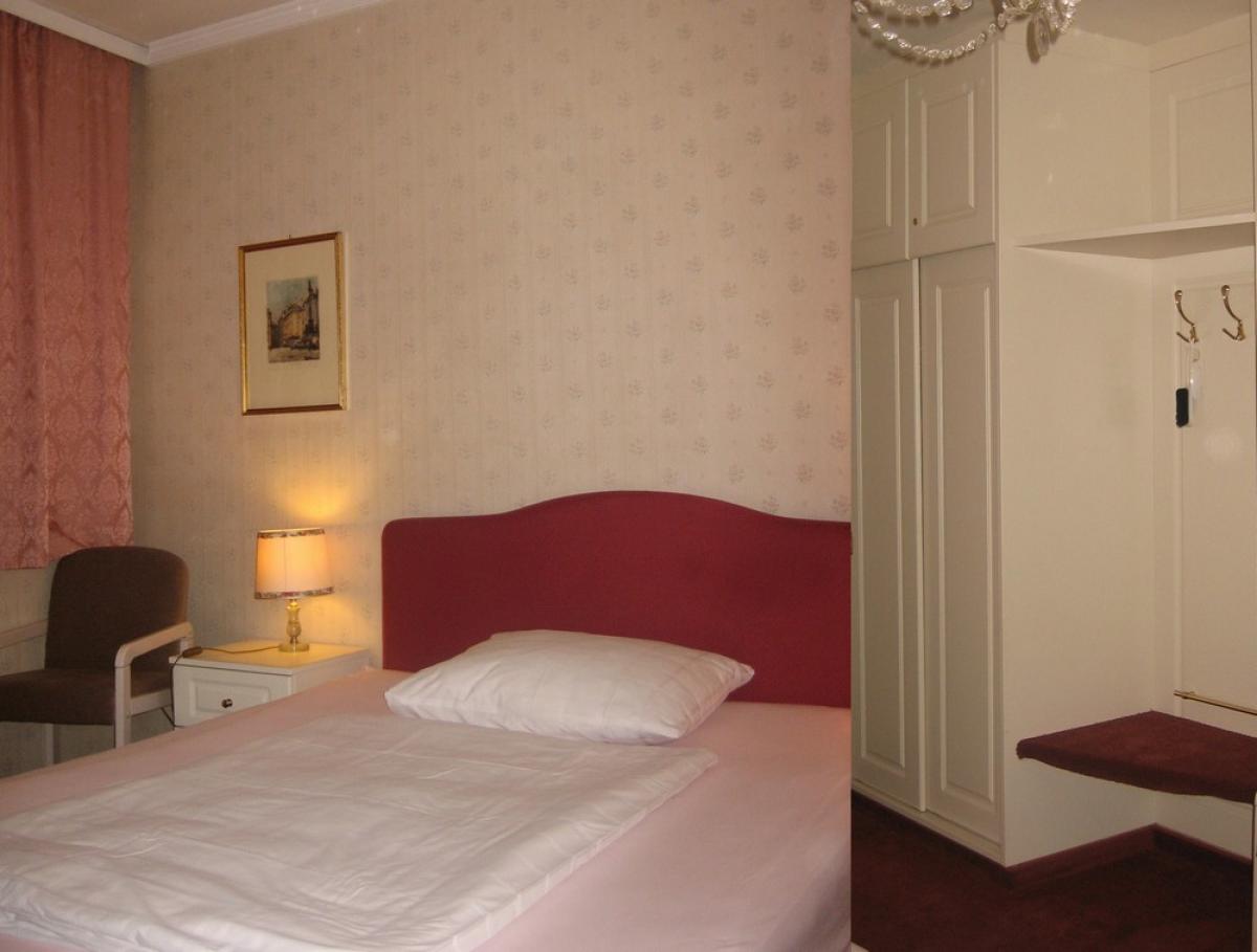 1-2198-84656 Hotel Hotel Rosner