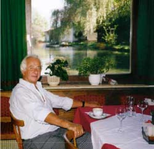 Gasthof / Restaurant Hallenbad