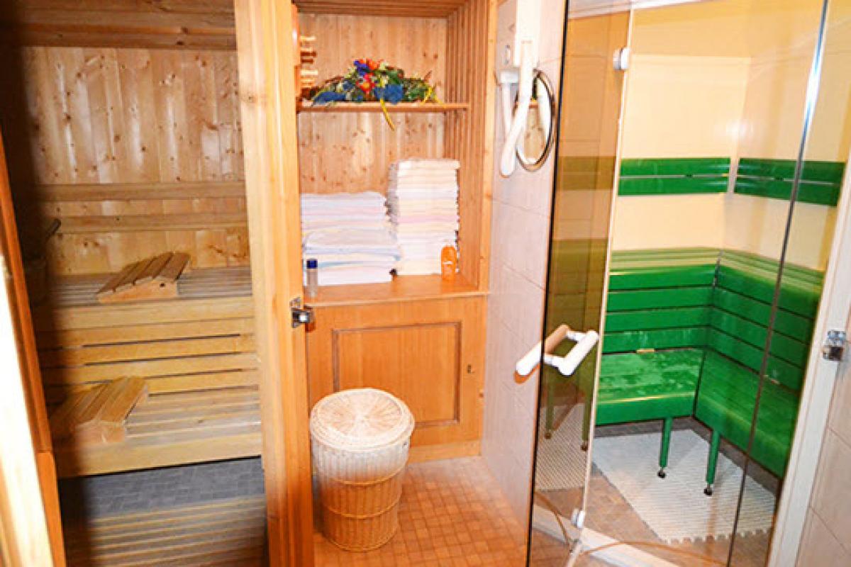 Appartement Ferienwohnung Hallenbad