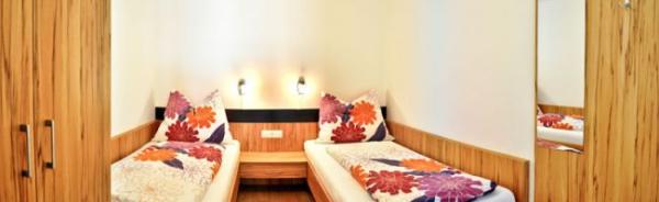 Appartement Ferienwohnung Hallenbad
