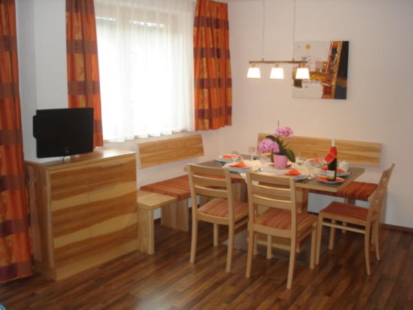 Appartement Ferienwohnung Hallenbad